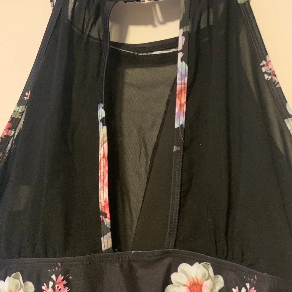 Swimsuit Women's Large black w floral design Mesh, waist tie halter neckline